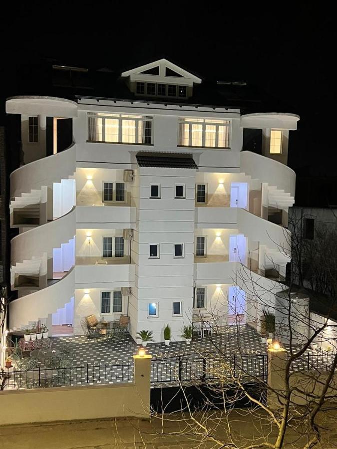 Hotel Vila Herta ดูร์เรส ภายนอก รูปภาพ